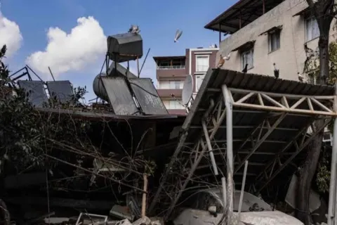 Earthquake of 6. 9 magnitude hits near Ozernovskiy in Russia