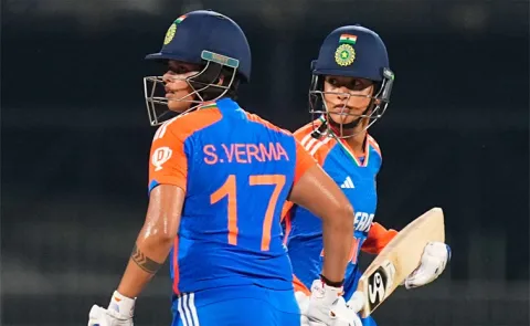 India women beat Zimbabwe in 2nd T20I and Clinches the series8