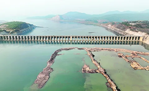Unverified information and inadequate testing behind the Polavaram project report