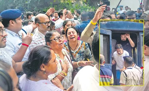 Kolkata Durga Puja Stampede Incident