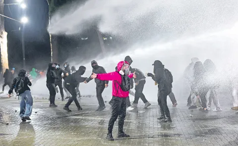 Albania protests continue for demanding Prime Minister resignation7