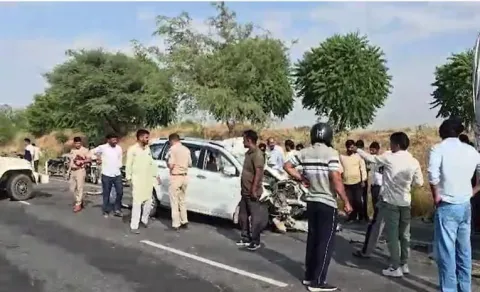 Churu Car-Truck Accident, Six Killed