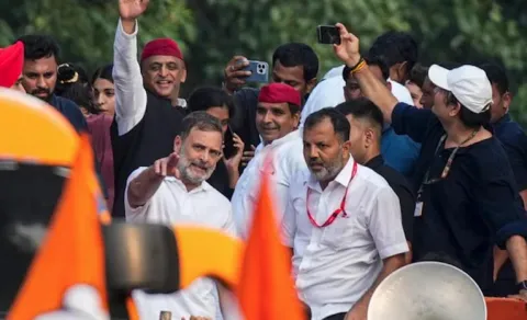 At least 10 lakh people expected at Nov 1 rally Congress9
