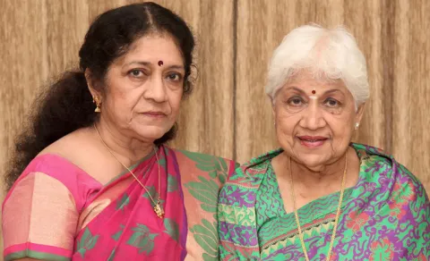 Actress Sowcar Janaki Daughter Trapped Inside Locked House