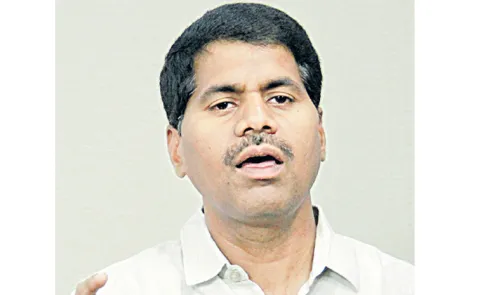 Kakarla Venkatarami Reddy fires on Chandrababu Naidu