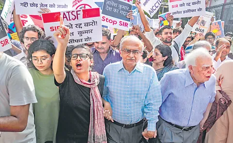Protesters are demanding CEC Gyanesh Kumar resignation