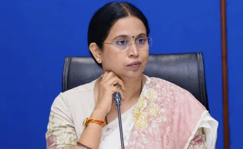 Former Minister Lakshmi Hebbalkar Comments On Dk 