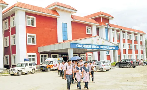 Medical students caught practicing malpractice 