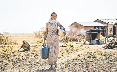 Severe heatwaves disproportionately affect women