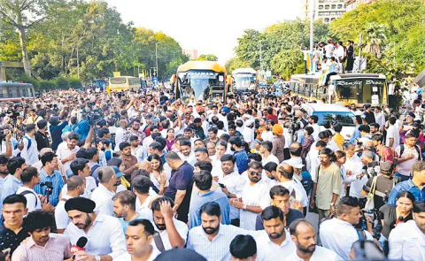 INDIA Bloc MPs Mount Protest At Jantar Mantar, Demand CEC resignation