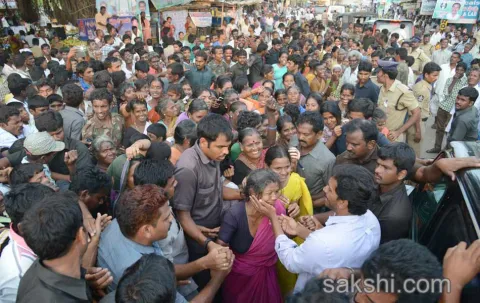 jagan mohan reddy samaikya shankaravam tour