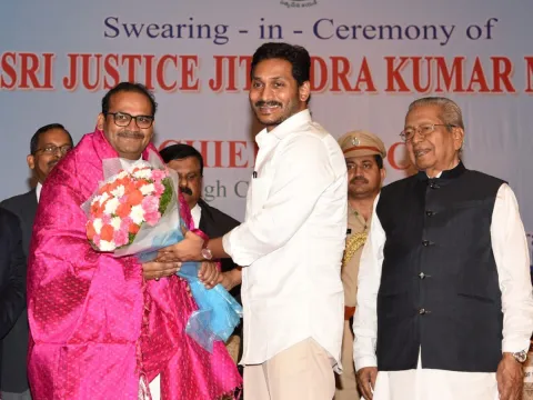 Jitendra Kumar Maheshwari took Oath As Chief Justice Of Andhra Pradesh - Sakshi
