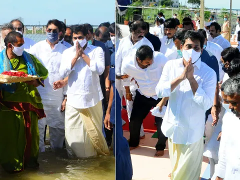 AP CM YS Jagan Mohan Reddy inaugurates Tungabhadra Pushkarams Photo Gallery - Sakshi