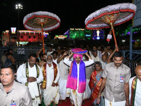AP CM YS Jagan Tirumala Tour Day 1 Photo Gallery - Sakshi