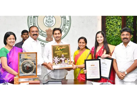 CM YS Jagan Congratulates Recipients Of Swachh Survekshan Award Photo Gallery - Sakshi