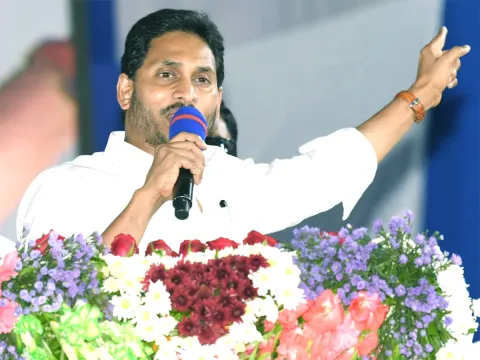 YSR Ebc Nestham: Cm Jagan Markapuram Tour Photos - Sakshi