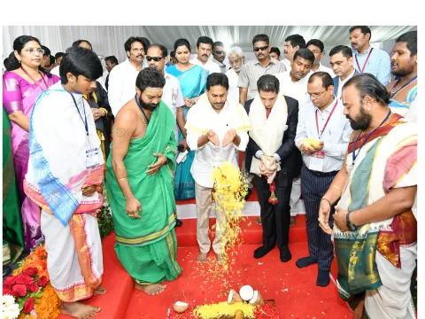 CM YS Jagan Visakha Tour Photos - Sakshi