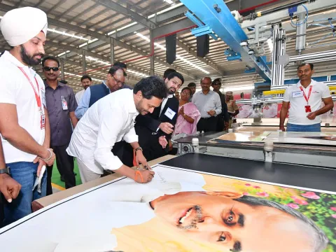 AP CM YS Jagan YSR Kadapa District Tour PHotos - Sakshi