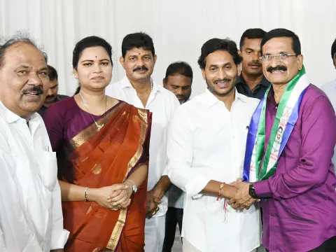 Memantha Siddham: Massive Joining To YSRCP In Guntur District, Photos Gallery Inside - Sakshi
