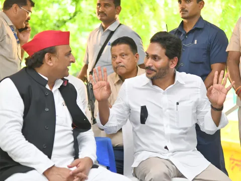 ys jagan dharna at jantar mantar delhi photos