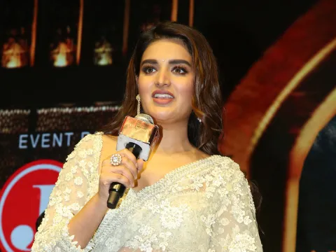 Hari Hara Veera Mallu Grand Press Meet5
