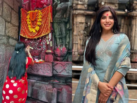 'Bigg Boss' Priyanka Singh at Kamakhya Temple (Photos)1