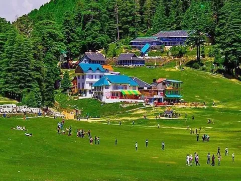 Monsoon Travel: Must see tourist places during This season9