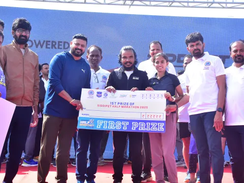 Half Marathon At Ranganayaka Sagar In Siddipet Photos
