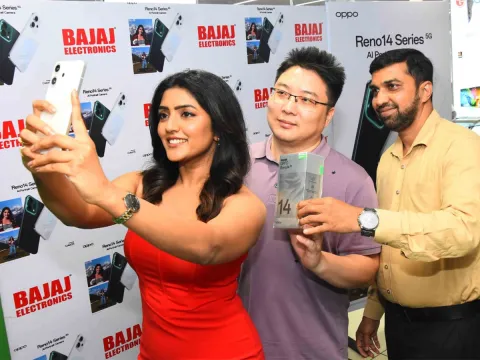 Actress Eesha Rebba Unveils All New OPPO Reno14 Series
