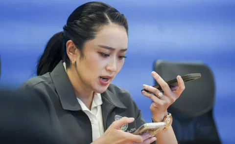 Who is Paetongtarn Shinawatra? Why She lost Thai PM Post? Photos3