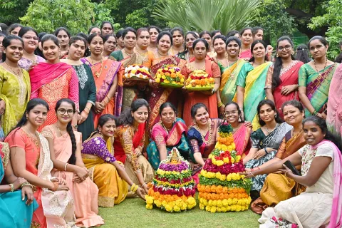 Jahnavi Group of Institutions Bathukamma celebrations10