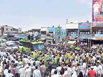 పాత సరుకులన్నీ చంద్రబాబుకే - Sakshi