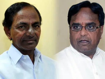 కాంగ్రెస్, టీఆర్ ఎస్ లు 'పైకి కుస్తీ, లోపల దోస్తీ'? - Sakshi