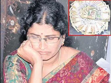 ఏసీబీ వలలో అవినీతి ఆర్ఐ - Sakshi