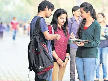 ఎంసెట్ కౌన్సెలింగ్కు స్పందన కరువు - Sakshi