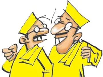 టీడీపీలో తారస్థాయికి విభేదాలు - Sakshi