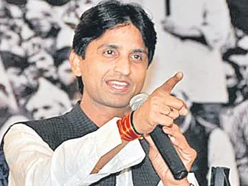 రాహుల్ గాంధీ మంచి యాక్టర్: కుమార్ విశ్వాస్ - Sakshi