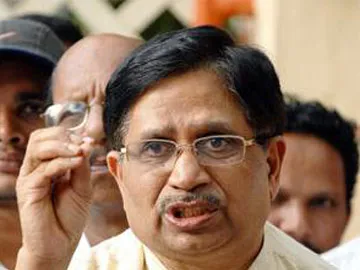 రాజ్నాథ్ సింగ్ను తొలగించండి.. - Sakshi