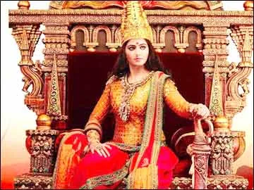 చరిత్ర చెప్పిన... ‘రుద్రమదేవి’కథ
