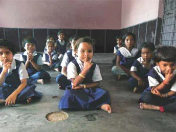 బాలికల విద్యలో చివరిస్థానం! - Sakshi