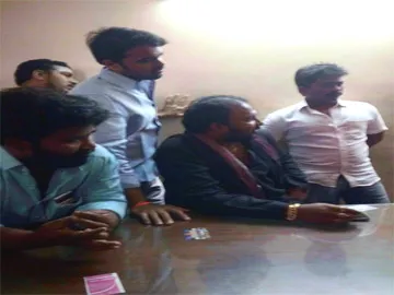 ‘ధృవ’ చిచ్చు - Sakshi