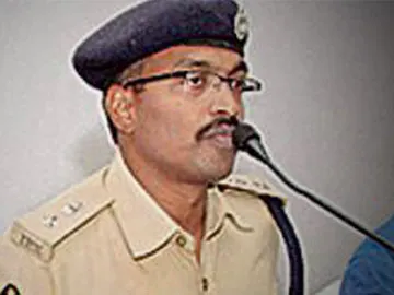 సమాజశ్రేయస్సే పోలీస్ లక్ష్యం