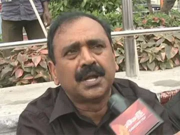 'అతి పెద్ద రౌడీ, గూండా చంద్రబాబే' - Sakshi