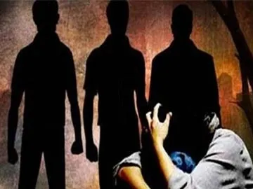 ఖమ్మంలో డిగ్రీ విద్యార్థినిపై గ్యాంగ్రేప్