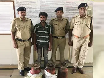 ఎక్స్ప్రెస్ రైల్లో గ్యాస్ లీక్..