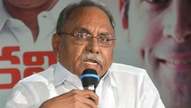 Congress MP KVP ramachandra rao slams modi, chandrababu - Sakshi