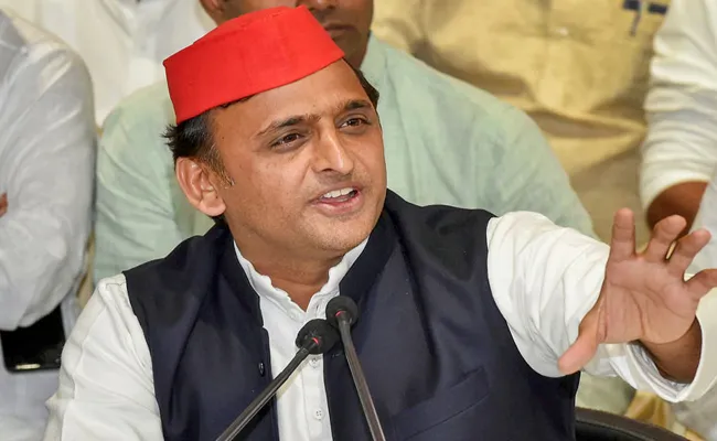 Akhilesh Yadav Promises Next PM Will Be From Uttar Pradesh - Sakshi