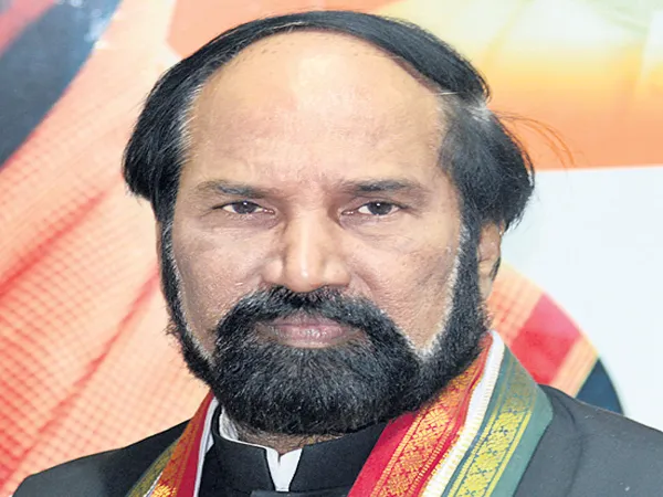 Uttamkumar Reddy fires on Minister KTR and TRS Govt - Sakshi