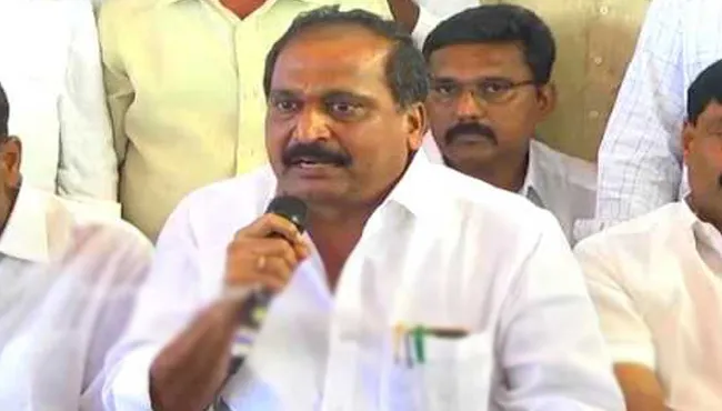 YSRCP Leaders Slams AP New Scheme For Unemployment Allowance - Sakshi