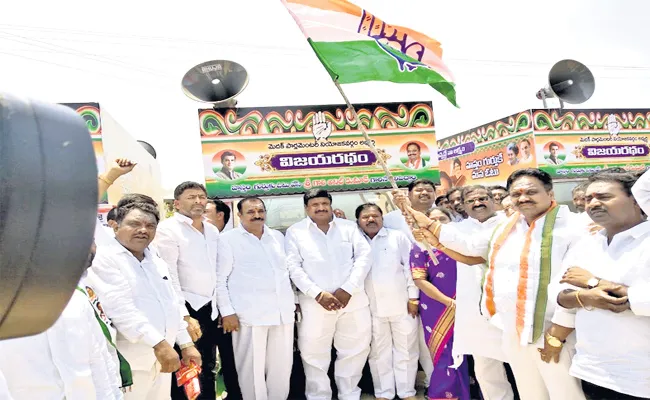 Congress Party Success In Central Said By MP Candidate Gali Anilkumar - Sakshi